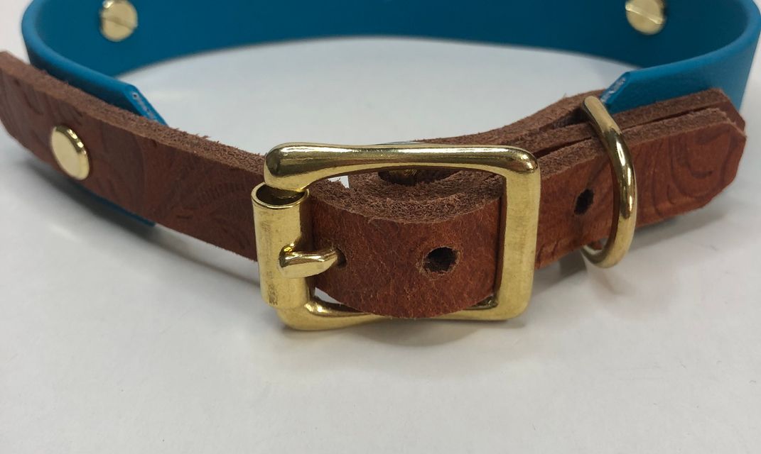 Biothane Halsband, Türkisblaumit Büffelleder und Takelung, Halsumfang 34 - 37 cm