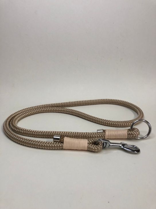 Unterteil aus Taumaterial/Beige