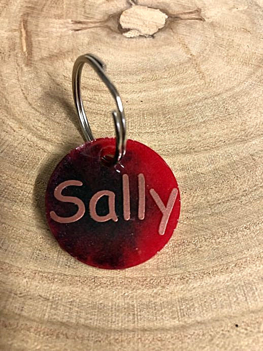 Hundemarke aus Epoxidharz, personalisiert/Gestalte selbst