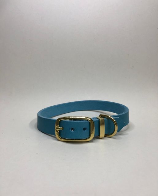 Lederhalsband in Eisblau, Halsumfang  39 - 42 cm