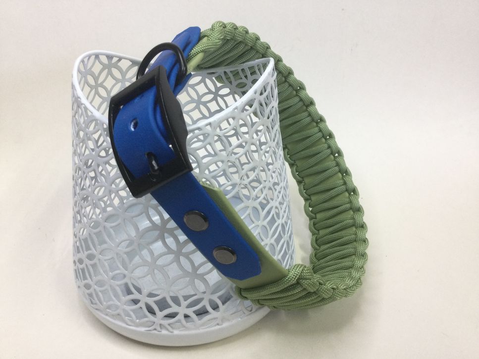 Halsband Lace mit Paracord, Guacamole/Dunkelblau, HU 41-44 cm