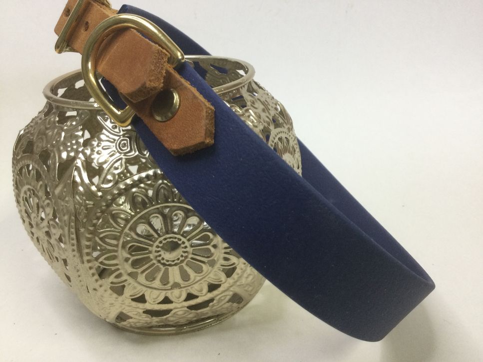Halsband Fjord, navy mit Leder Verschlußadapter, HU 45-48 cm
